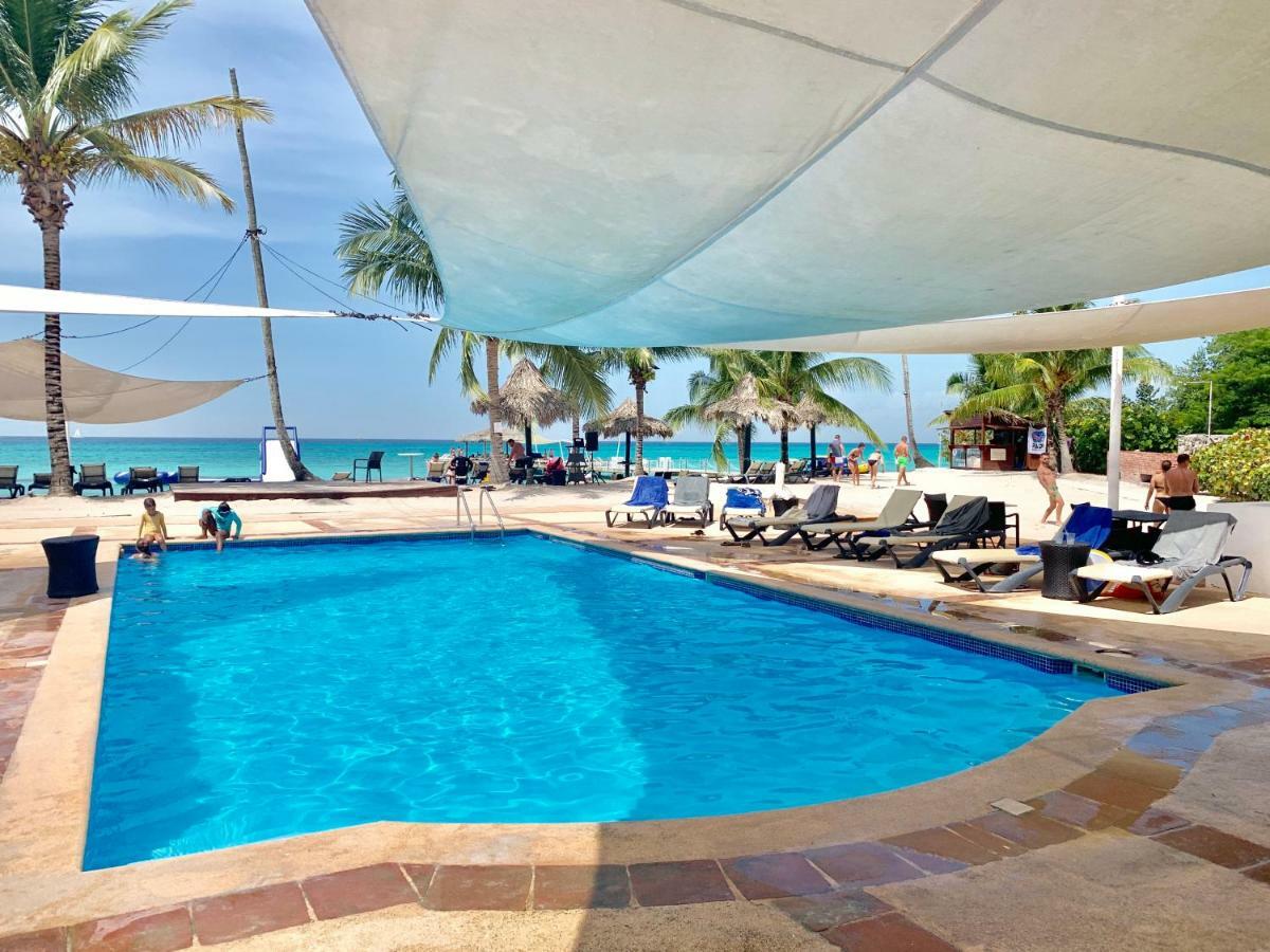 2Br Beach Apt @Cadaquescaribe Bayahibe Apartman Kültér fotó